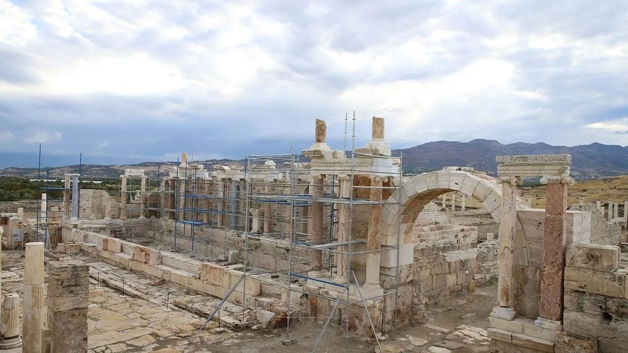 Foto - Prof. Dr. Tommaso Ismaelli duyurdu: 400 taş blokla eski günlerine dönecek! Restorasyon konusu ele alındı