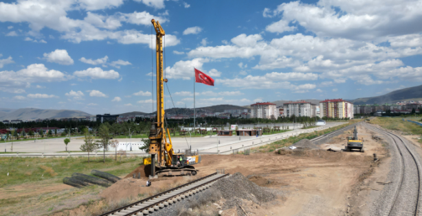 Proje resmen başladı! Erzurum'da trafik çilesine yeni çözüm