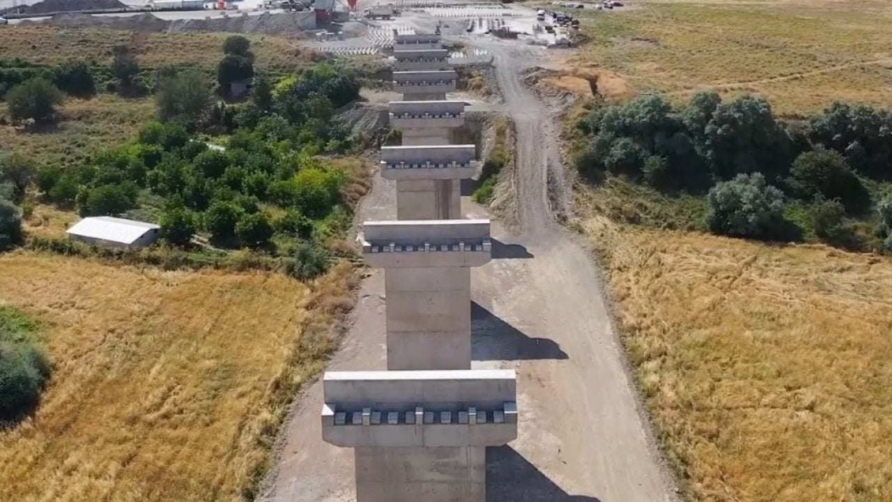 Foto - Projenin yarısı tamamlandı! Ankara-Kayseri arası 1 saat 45 dakika olacak