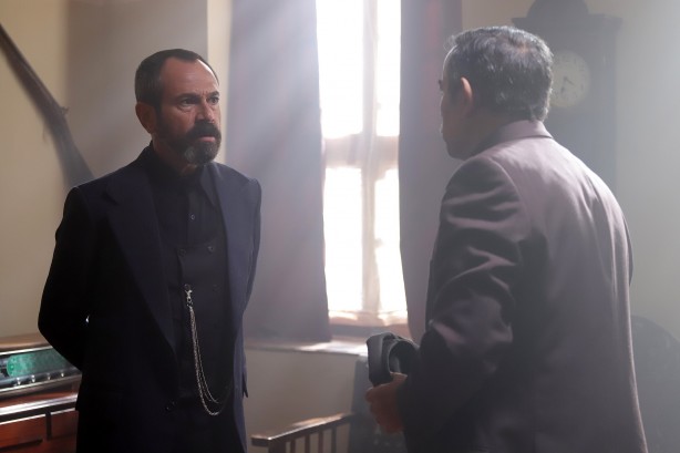 Foto - Projeyle desteklediği dev yapım: Büyük önem taşıyor: TRT'nin rekortmen dizisinde flaş gelişme...