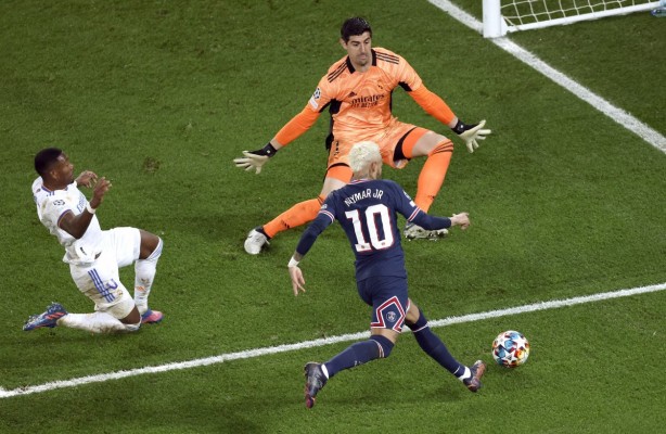 Foto - PSG, Real Madrid'i Mbappe ile devirdi