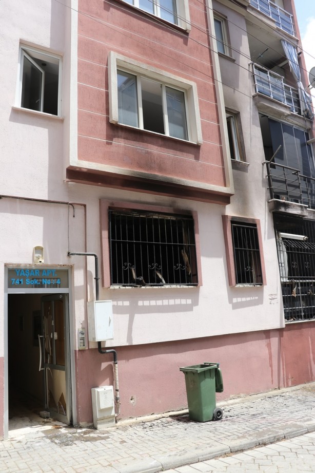 Foto - Psikiyatrik tedavi gördüğü iddia edilen kadının evinde yangın