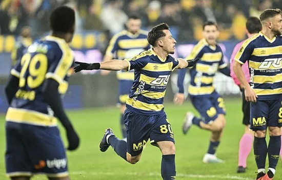 Foto - Puan cetveli tahmini çok ama çok konuşulacak! Öyle sıralamalar oldu ki şampiyon ve küme hattı ortaya çıktı!