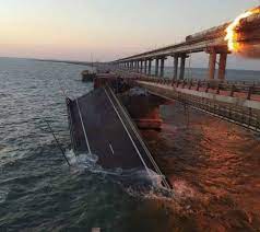 Foto - Putin Kırım köprüsü üstünde gövde gösterisi yaptı! Üzerindeki montun fiyatı mesajın önüne geçti