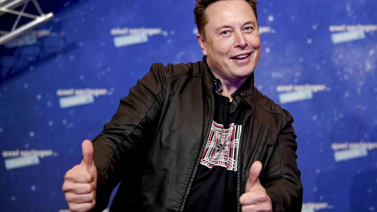 Putin'den Elon Musk'a övgü!