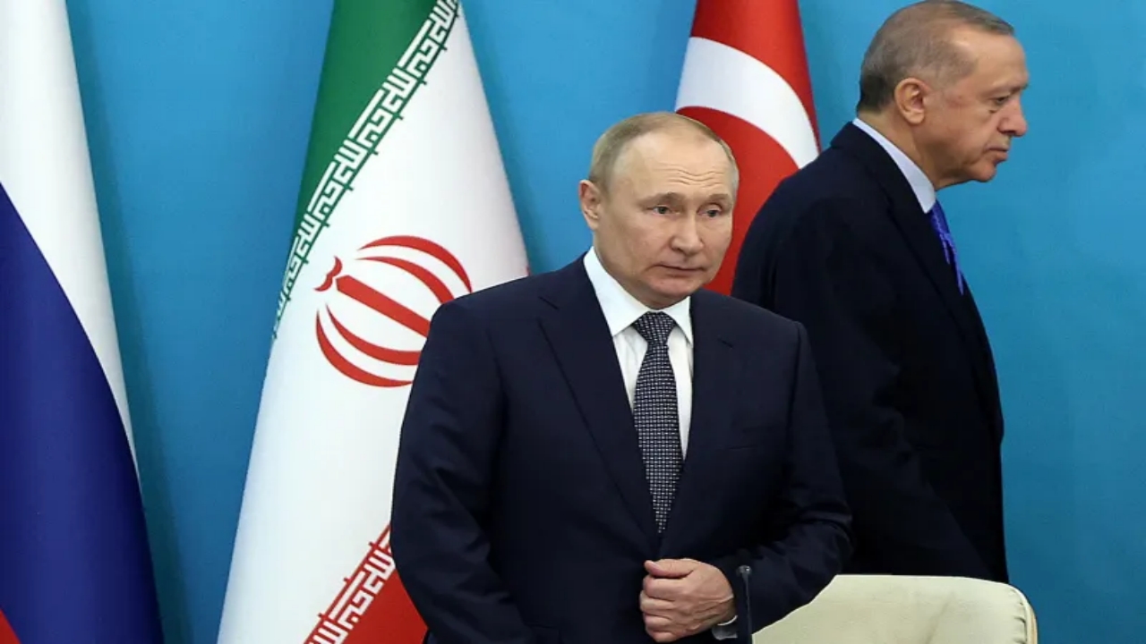 Putin’i çıldırtacak ekonomik darbe: “Kara liste” kararı sonrası Türkiye krizi fırsata mı çevirecek?