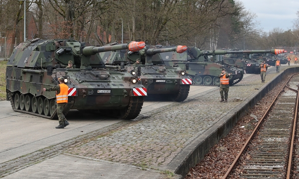 Foto - Putin'i kızdıracak gelişme! Ukrayna’ya ulaştı
