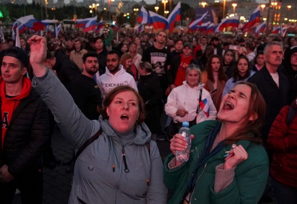 Putin’in ilhak kararı sonrası Rusya’da halk sokağa indi! Sebebi ise çok farklı