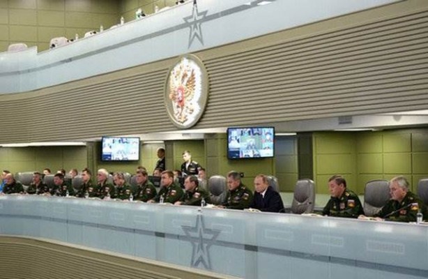 Foto - Putin'in savaş odası ilk kez görüntülendi!