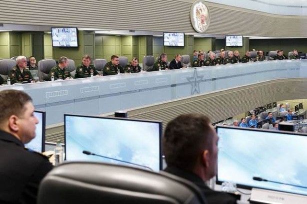 Foto - Putin'in savaş odası ilk kez görüntülendi!