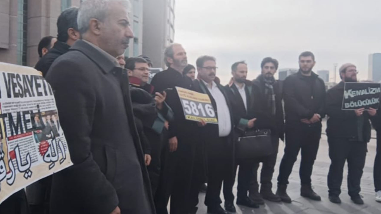 Foto - 10 Kasım'da "Putlara tapınma! Saygı Allah’a olur" diyen doktor Mehmet Arslan hakkında karar verildi