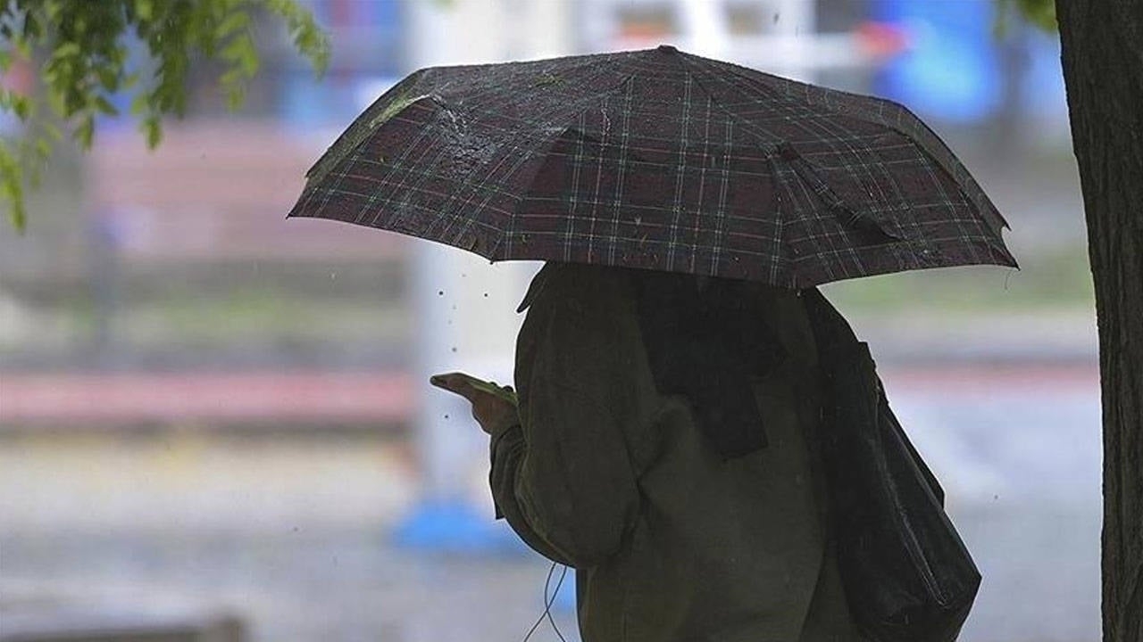 Foto - Radara yansıdı bile! Adım adım İstanbul’un üzerini kaplıyor