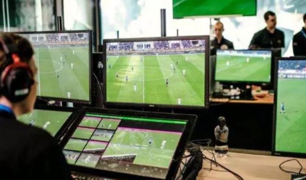 Foto - Radikal uygulama! Hakemlere yalan makinesi