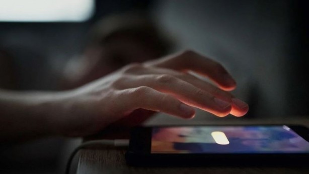 Foto - Radyasyon saçan cep telefonu modelleri! Sağlığınız için uzak durun