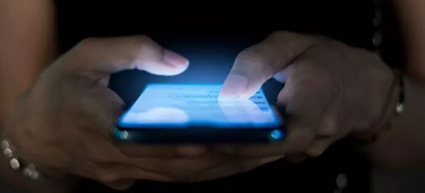 Foto - Radyasyon saçan cep telefonu modelleri! Sağlığınız için uzak durun