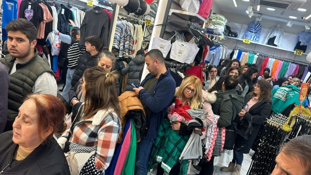 Foto - Raftan kapan kasaya koştu! Sadece 'Enflasyona inat' dedi sonuç böyle oldu