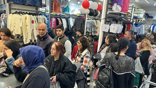 Foto - Raftan kapan kasaya koştu! Sadece 'Enflasyona inat' dedi sonuç böyle oldu