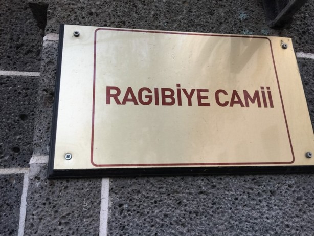 Ragıbiye (Defterdar) Camii'nden muhteşem görüntüler