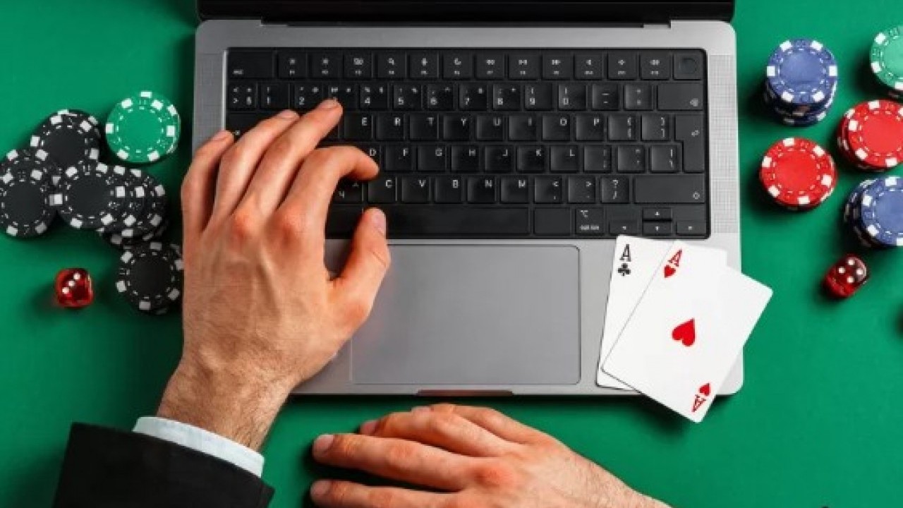 Foto - Türkiye'deki rakamlar alarm veriyor: Her iki kişiden biri bu batakta!