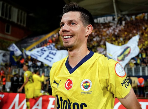 Foto - Rakipleri tir tir titreyecek! Bu transferi duyunca şoke olacaksınız!