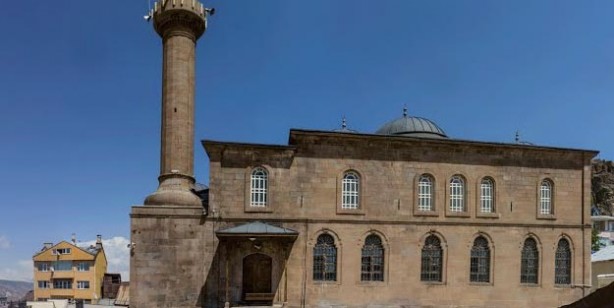 Foto - Ramazan Bayramı camilerde mi kılınacak? Camiler açılacak mı, camiler ne zaman açılacak son dakika 