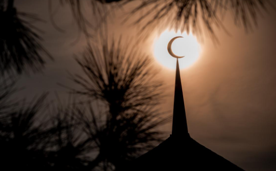 Foto - Ramazan Hilali göründü mü? Hilal görünmeden oruca başlanır mı? Diyanet astronomu açıkladı