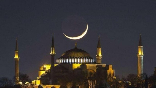 Ramazan Hilali göründü mü? Hilal görünmeden oruca başlanır mı? Diyanet astronomu açıkladı
