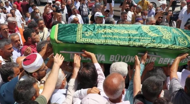 Foto - Ramazan Keskin Hoca son yolculuğuna dualarla uğurlandı