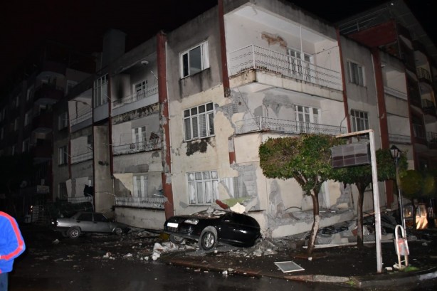 Foto - Ramazan Kurtoğlu'ndan deprem sonrası şok eden işgal uyarısı: Onlar bölgeye sokulmamalı