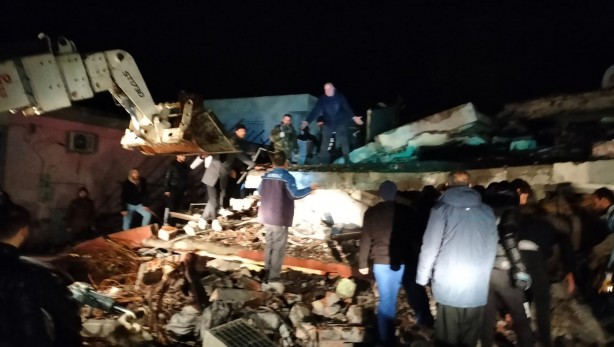 Foto - Ramazan Kurtoğlu'ndan deprem sonrası şok eden işgal uyarısı: Onlar bölgeye sokulmamalı