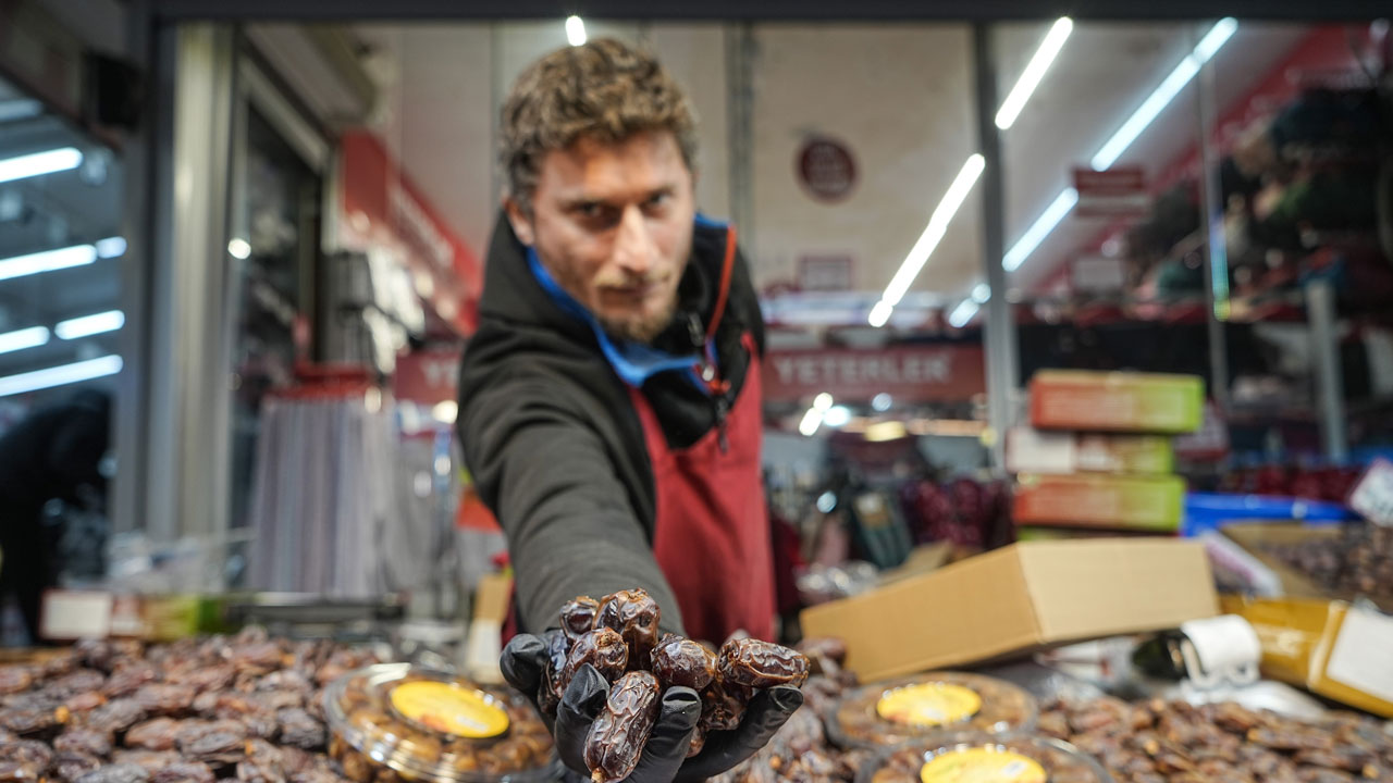Foto - Ramazan sofralarının vazgeçilmezi! Hurmanın kilosu ne kadar?