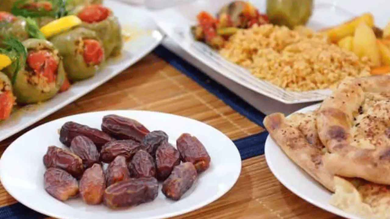 Foto - İftar ve sahurda dikkatli beslenin! İşte gün boyu tok tutacak 5 besin!