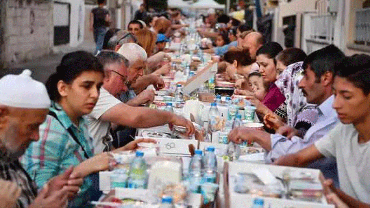 Foto - İftar ve sahurda dikkatli beslenin! İşte gün boyu tok tutacak 5 besin!