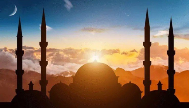 Ramazan’ın ilk günü camiler doldu taştı