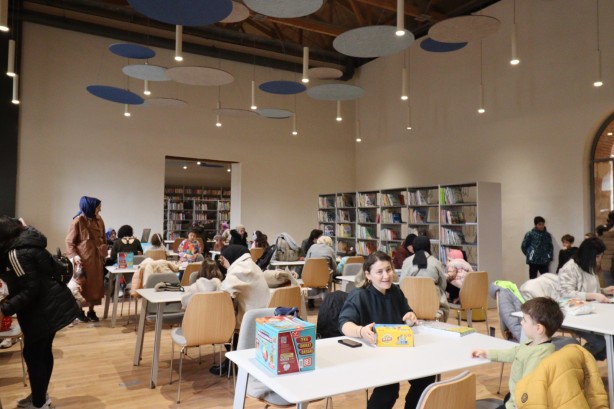 Foto - Rami Kütüphanesi’ne ziyaretçi akını