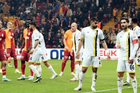 Foto - Rams Park'ta beklenmedik gelişme! Bu nasıl bir rezalet! Yeni kararı: Aptal yerine koymuş herkesi...