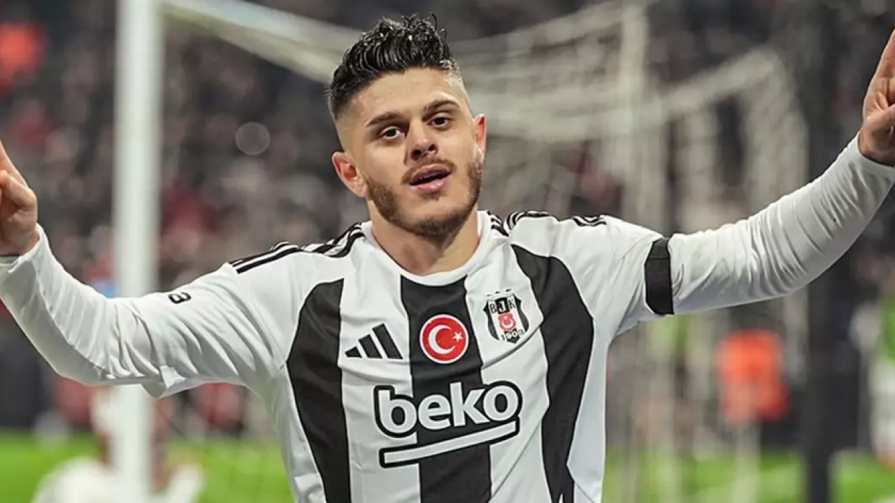 Rashica tepkilere isyan etti: Ben gitmek istiyorum: Taraftarlar, 