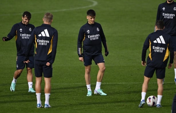 Real Madrid kaynıyor... Üstü kapalı 'bırakın artık' dediler: Arda Güler gelişmesi...