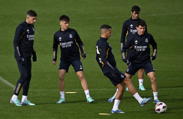 Foto - Real Madrid kaynıyor... Üstü kapalı 'bırakın artık' dediler: Arda Güler gelişmesi...