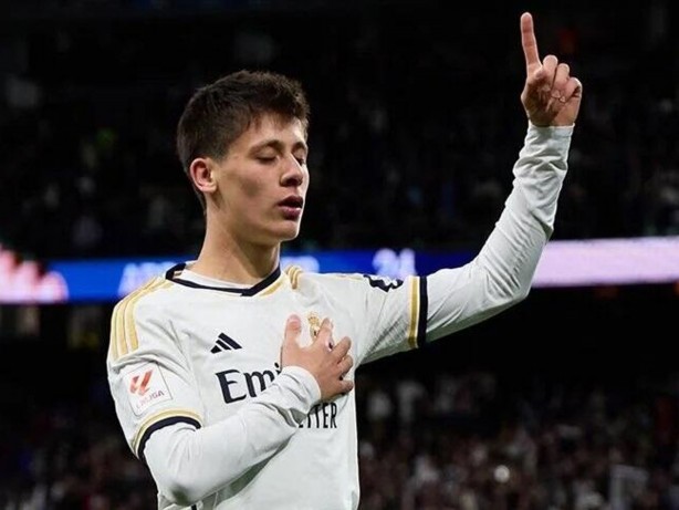 Foto - Real Madrid taraftarı yıkıldı! Arda Güler'den veda mesajı geldi