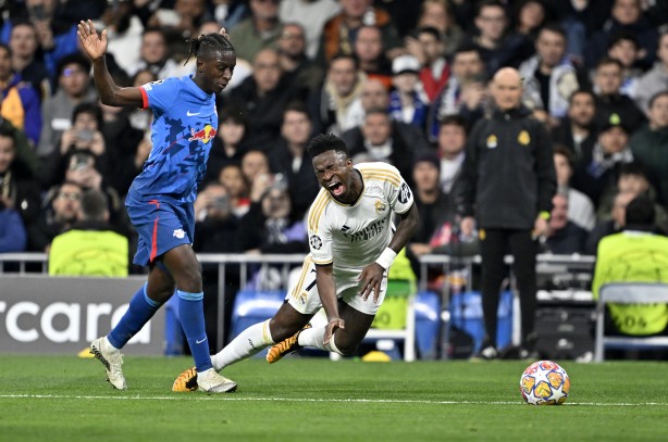 Real Madrid zorlu maçta kazandı