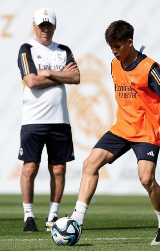 Foto - Real Madrid'de Arda alarmı! Tüm dünya bu haberi bekliyor! İşte dönüş tarihi...