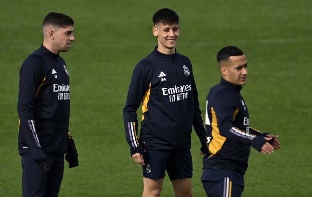 Real Madrid'de Arda Güler depremi! Resmen hayalleri yıkıldı, maça çıkmadan apar topar başka takıma transfer oluyor