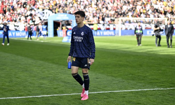 Foto - Real Madrid'de Arda Güler, hem en üzgün hem kızgın! Perişan ettiği sezonlar öncesi...