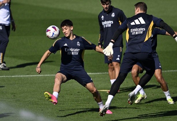 Foto - Real Madrid'de Arda Güler kararı! Ancelotti bile şaştı, doktorlar 'sakın' dedi ve açıkladı