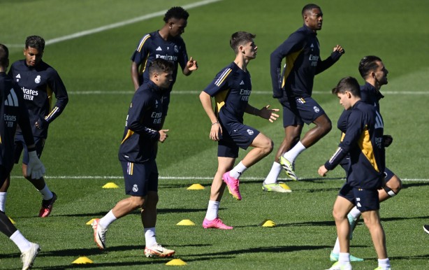 Foto - Real Madrid'de Arda Güler kararı! Ancelotti bile şaştı, doktorlar 'sakın' dedi ve açıkladı