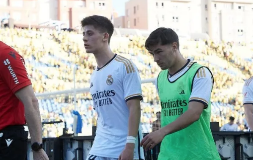 Foto - Real Madrid’de şok eden gelişme! Madrid’in başına bir şans kuşu: Mevzuya el kondu: Madrid’e kilitlendi! Her şeyi sil baştan değiştirebilir