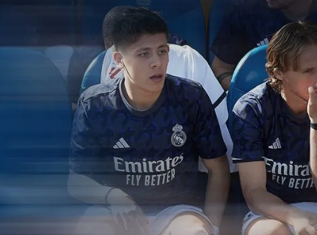 Foto - Real Madrid’de şok eden gelişme! Madrid’in başına bir şans kuşu: Mevzuya el kondu: Madrid’e kilitlendi! Her şeyi sil baştan değiştirebilir