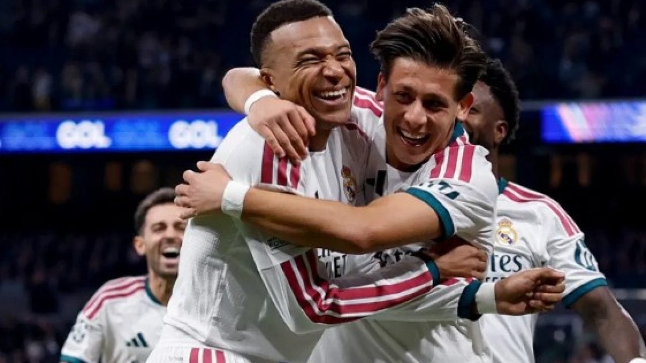 Foto - Real Madrid’de taşları yerinden oynatacak iddia! Mourinho’nun Arda Güler hesabı belli oldu