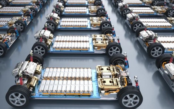 Foto - Reeder, elektrikli otomobil işine el attı! Üç model birden üretecek